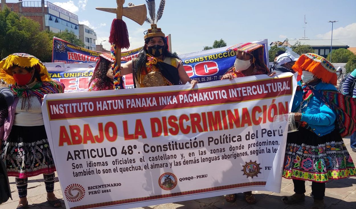 Manifestación de la EIB (httpslarepublica.pesociedad20210901cusco-organizaciones-marchan-en-defensa-del-idioma-quechua-lrsd)