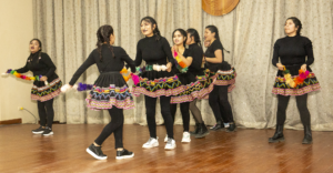 Los chicos de los diversos ciclos también se sumaron en las actividades artísticas